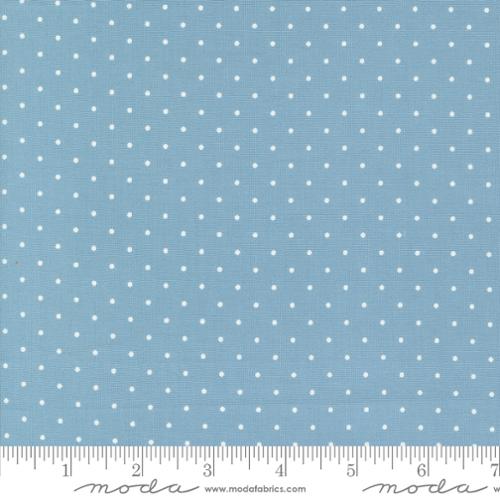 Shoreline Light Blue Moda Fabrics 55307 12