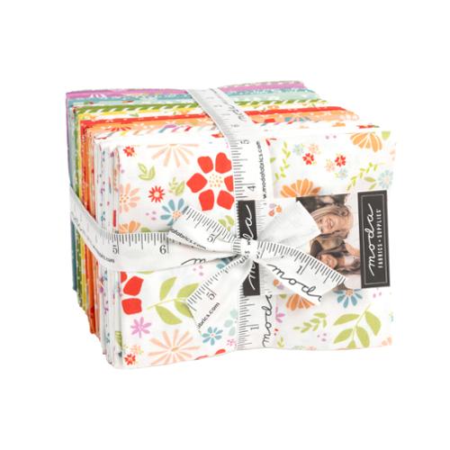 AB- Laguna Sunrise Fat Quarter Bundle 37680AB Moda Precuts