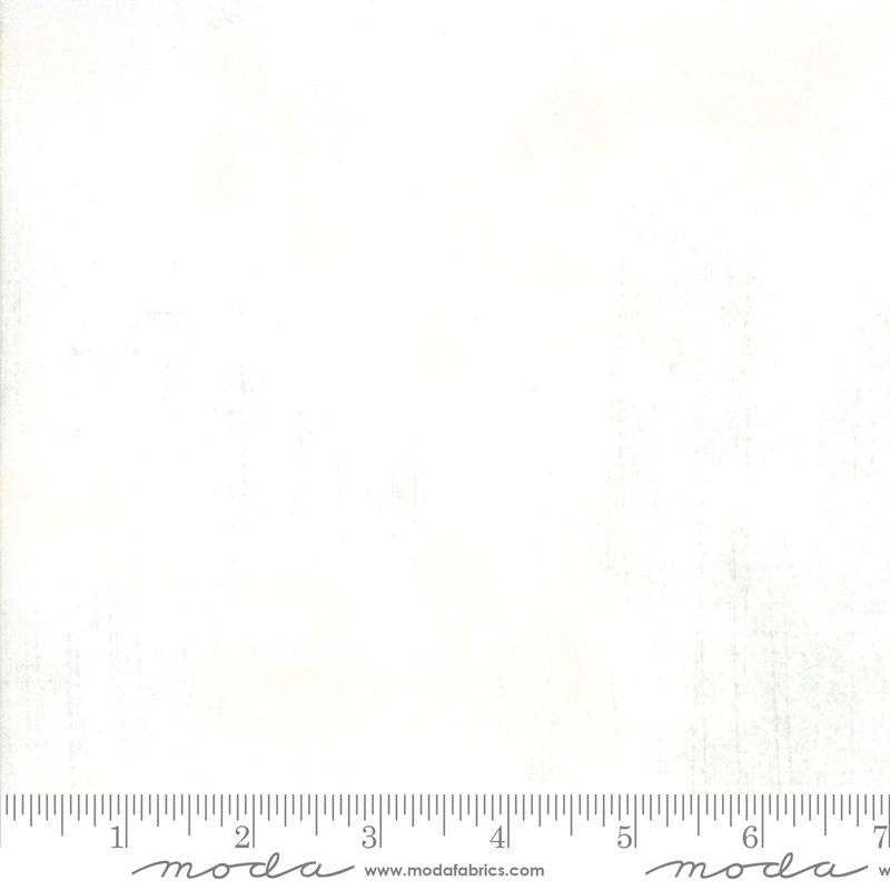 108" Grunge White Paper 11108 101 Moda Basics #1